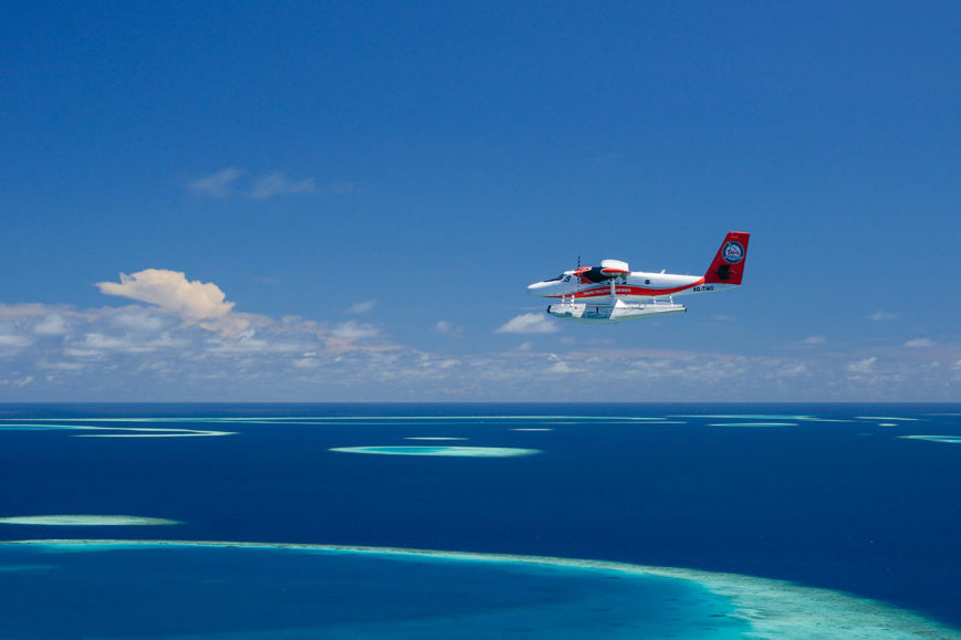 モルディブリゾートへは水上飛行機で